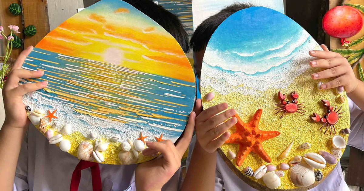 Kỹ nghệ độc lạ: Lạ lẫm dòng tranh 'gắn kết tự nhiên'