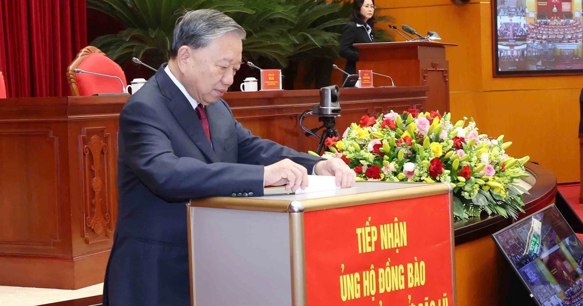 Tổng Bí thư Tô Lâm quyên góp ủng hộ đồng bào bị thiệt hại do bão lũ