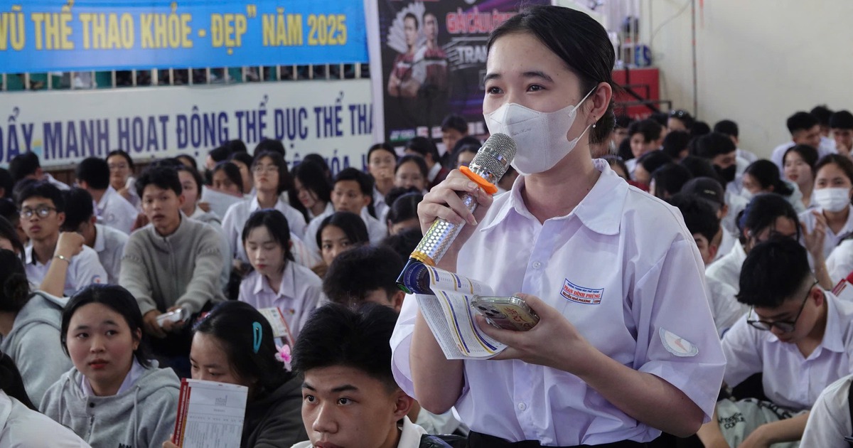 Thanh Ni&ecirc;n v&agrave; t&ocirc;i: B&aacute;o Thanh Ni&ecirc;n - người bạn lớn của sĩ tử