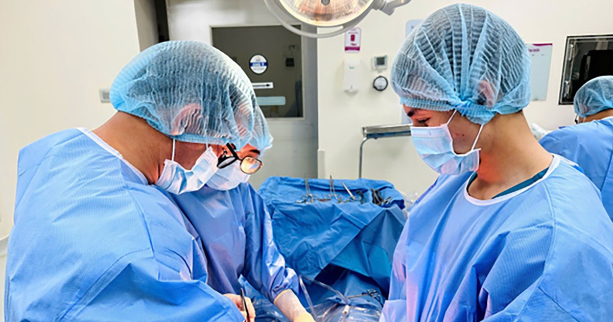 Đau bụng kéo dài,  không ngờ phát hiện ‘que tăm’ nằm sâu trong vòi trứng