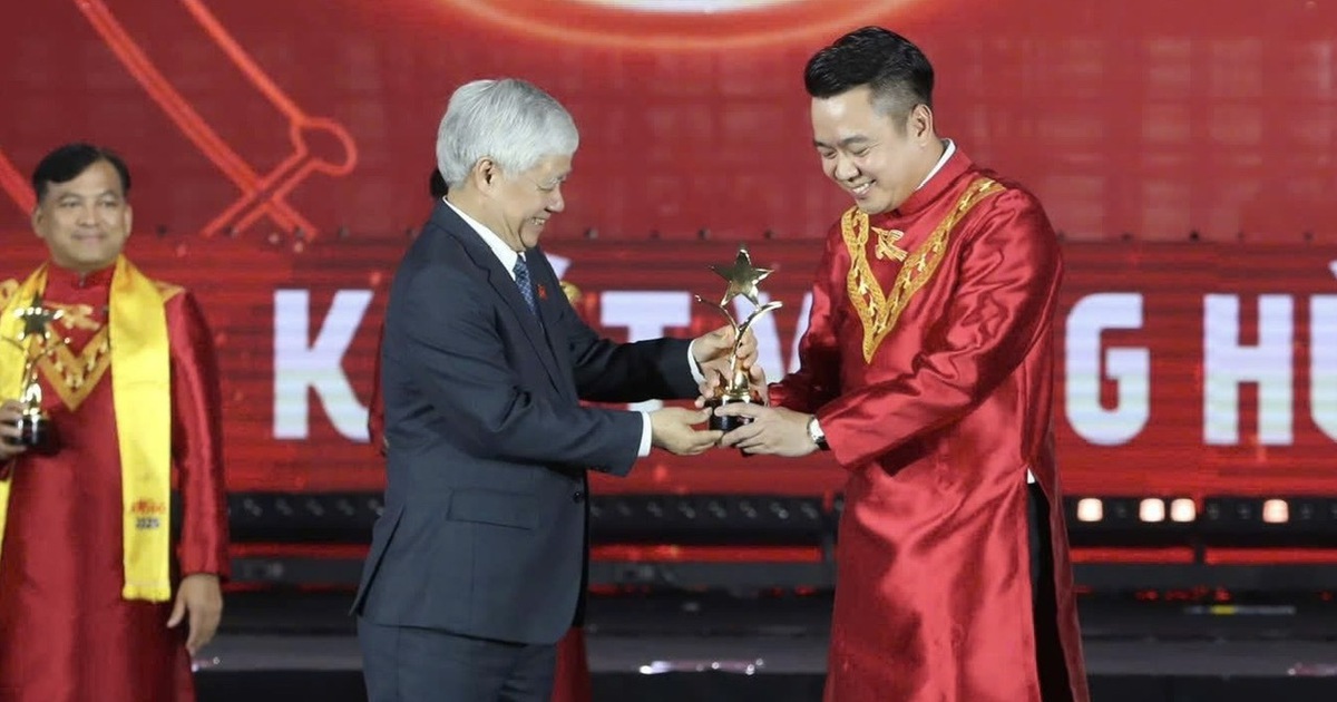 Chân dung doanh nhân trẻ thuộc 40 doanh nghiệp tư nhân nộp ngân sách lớn nhất Việt Nam