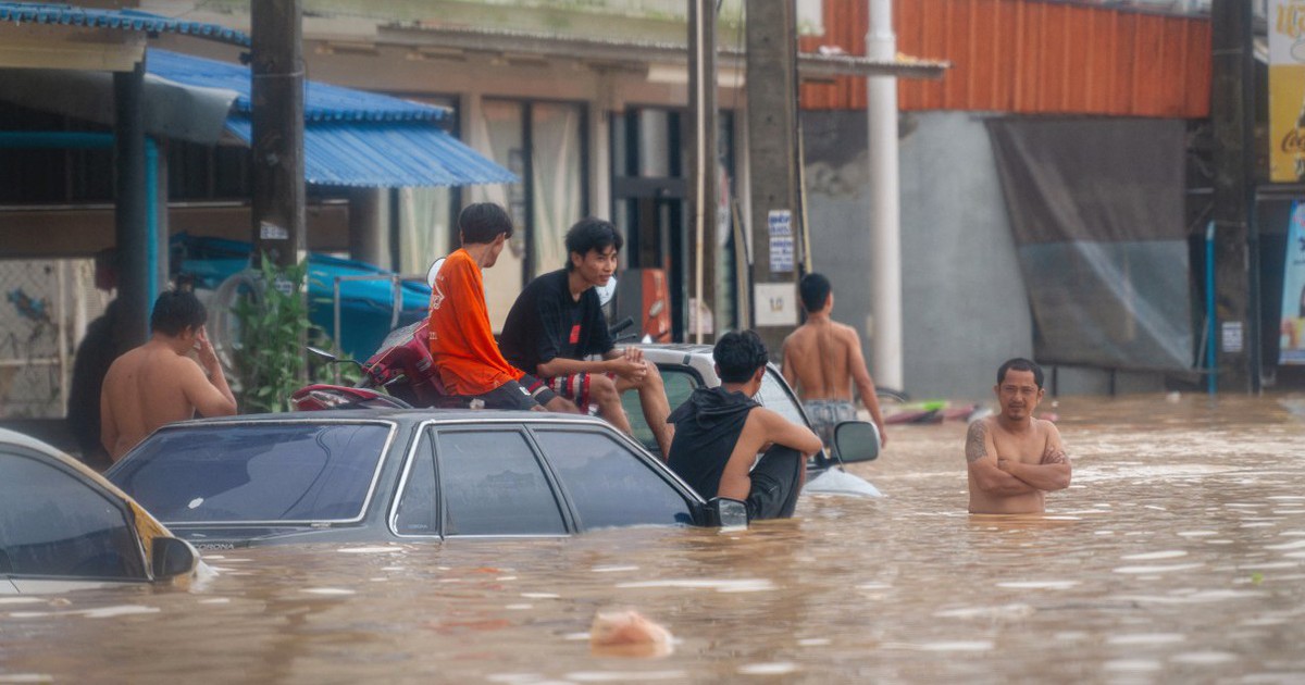 Lũ dữ bao tr&ugrave;m Đ&ocirc;ng Nam &Aacute;, gần 200 người thiệt mạng