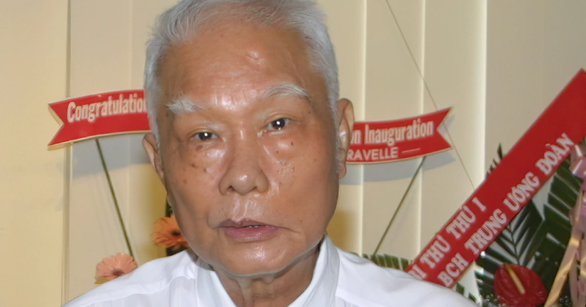 40 năm B&aacute;o Thanh Ni&ecirc;n - H&agrave;nh tr&igrave;nh: C&aacute;c cộng t&aacute;c vi&ecirc;n dạy ch&uacute;ng t&ocirc;i y&ecirc;u th&ecirc;m tờ b&aacute;o