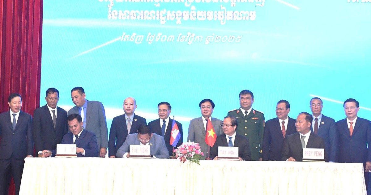 Tây Ninh ký kết hợp tác với 3 tỉnh Campuchia để thúc đẩy kinh tế biên mậu