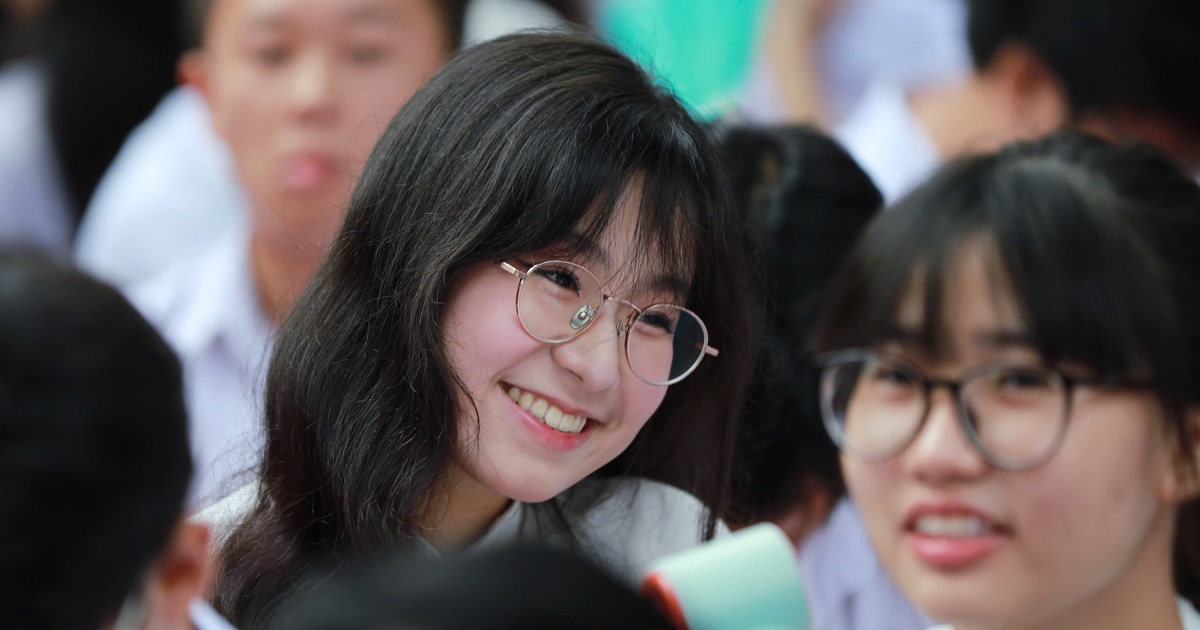 Tăng tuổi nghỉ hưu hay n&acirc;ng chất lượng lao động trẻ?