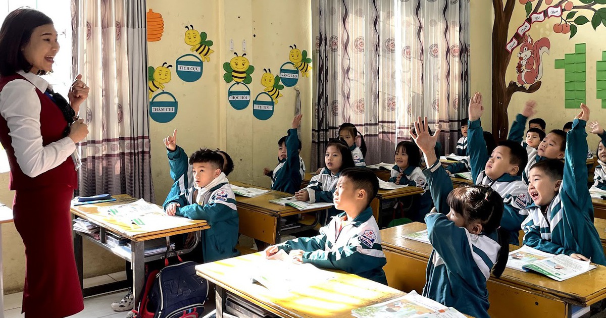 H&agrave;ng loạt bất cập trong c&aacute;ch t&iacute;nh lương nh&agrave; gi&aacute;o