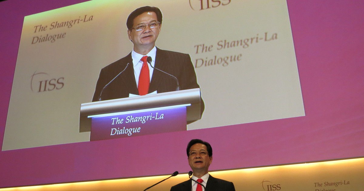 40 năm B&aacute;o Thanh Ni&ecirc;n - H&agrave;nh tr&igrave;nh: Khi quốc ph&ograve;ng Việt Nam ra biển lớn