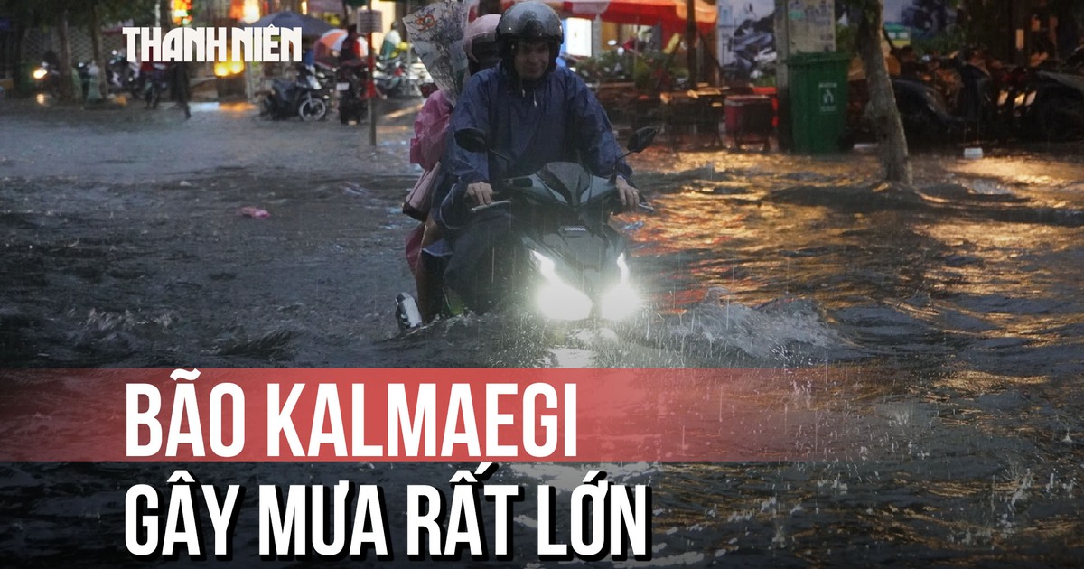 Bão số 13 (Kalmaegi) giật cấp 17 sắp đổ bộ, siêu bão số 14 'lấp ló' ngoài Biển Đông