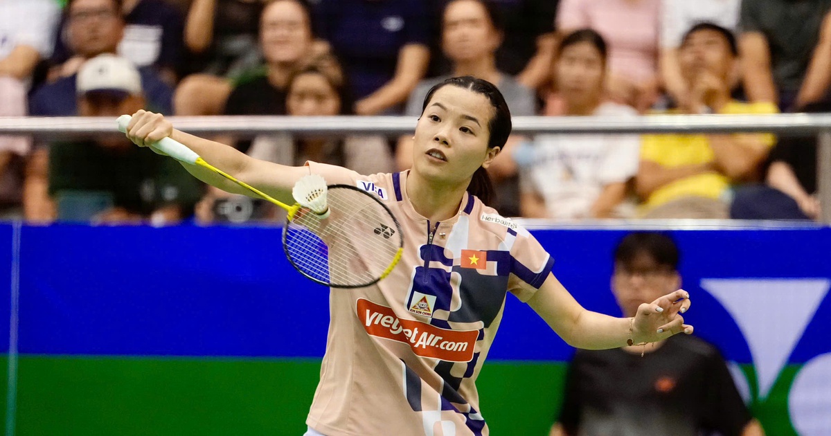 Nguyễn Thùy Linh chiến thắng cầu lông