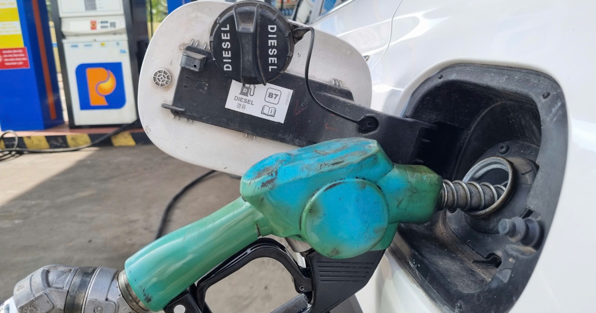 Giá xăng dầu hôm nay 7.11.2025: Đồng loạt giảm