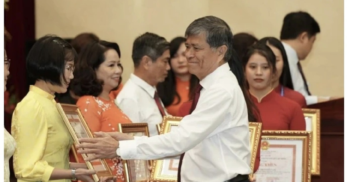 50 nh&agrave; gi&aacute;o nhận giải thưởng V&otilde; Trường Toản của TP.HCM năm nay c&oacute; g&igrave; đặc biệt?