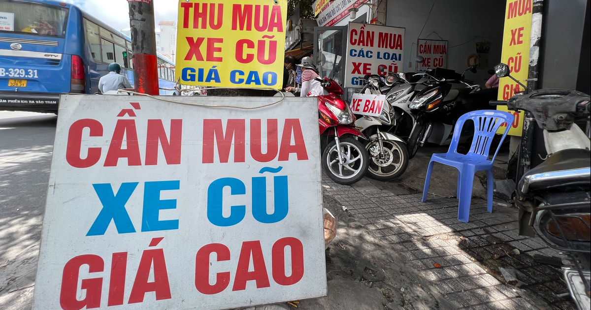 C&ocirc;ng an TP.HCM r&agrave; so&aacute;t 12 triệu xe: B&aacute;n xe chưa sang t&ecirc;n, cần l&agrave;m ngay điều n&agrave;y