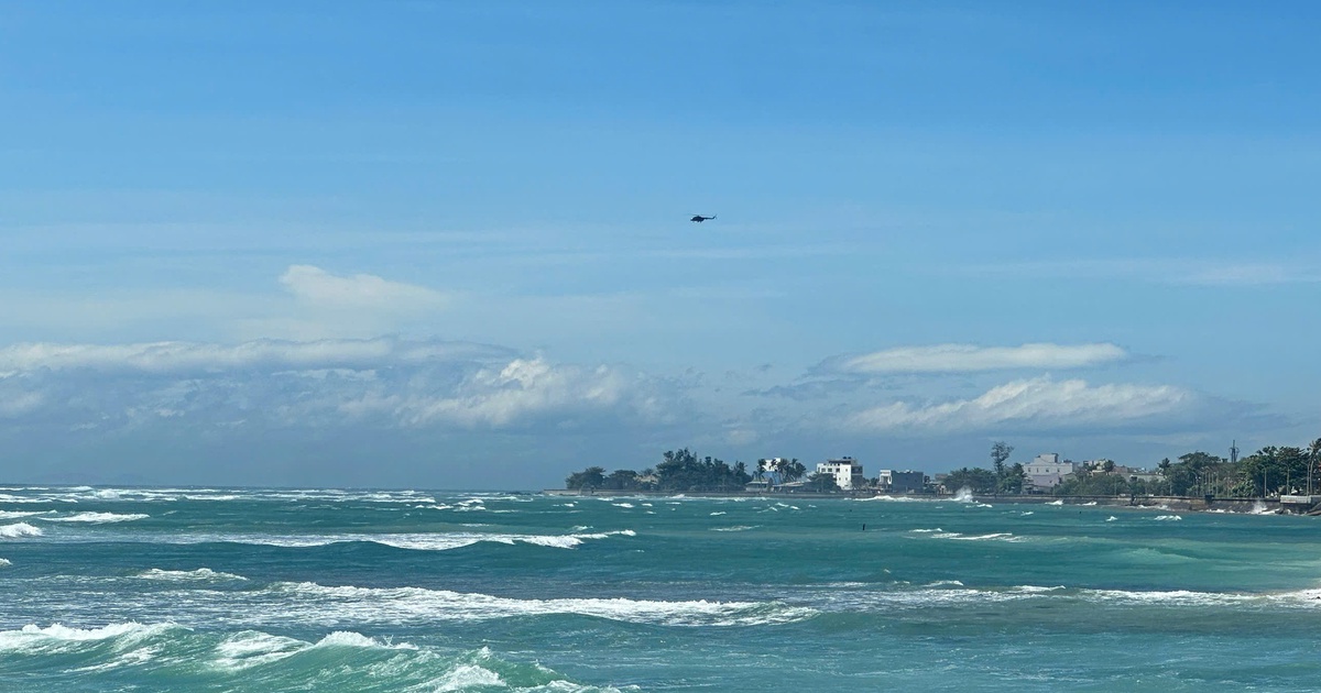 Quảng Ngãi: Trực thăng tìm kiếm 3 người mất tích ở đặc khu Lý Sơn