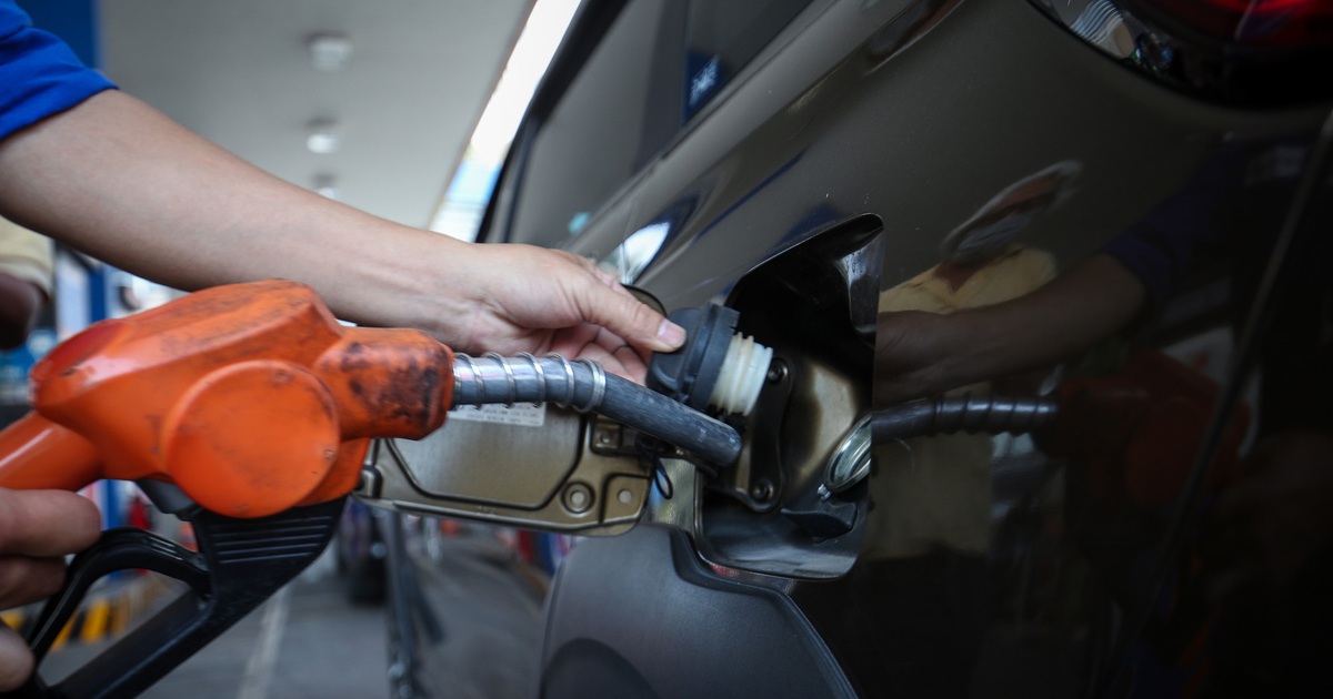 Giá xăng dầu hôm nay 8.11.2025: Tuần giảm gần 2%