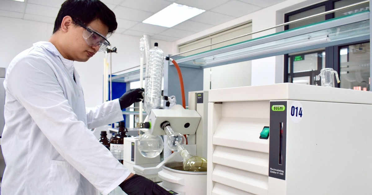 Cán bộ tài năng được hưởng phụ cấp tăng thêm 300% lương hàng tháng