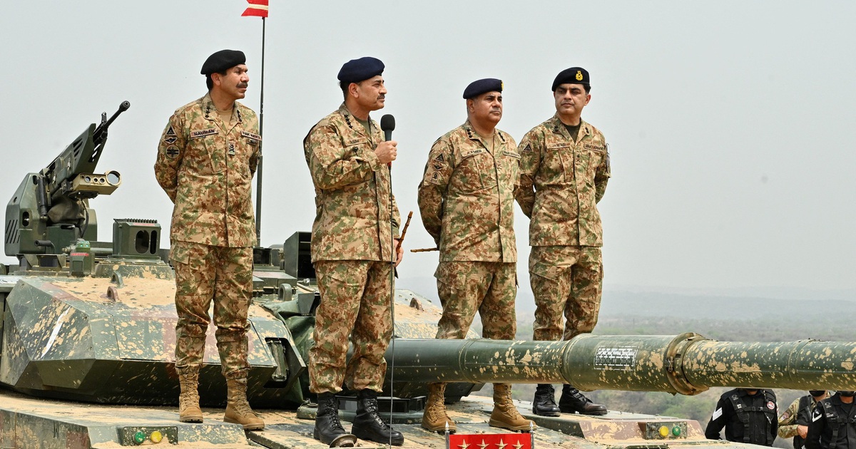 Thế kh&oacute; của b&ecirc;n mạnh hơn