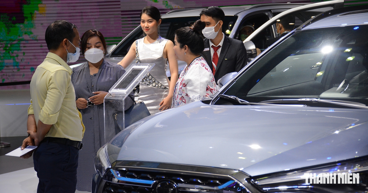 Người Việt ưa chuộng ô tô hybrid Nhật Bản, xe hãng nào bán chạy nhất?