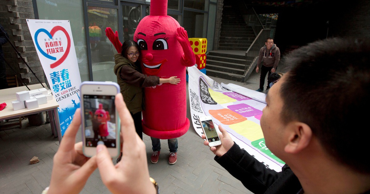 Trung Quốc chuẩn bị &aacute;p thuế bao cao su