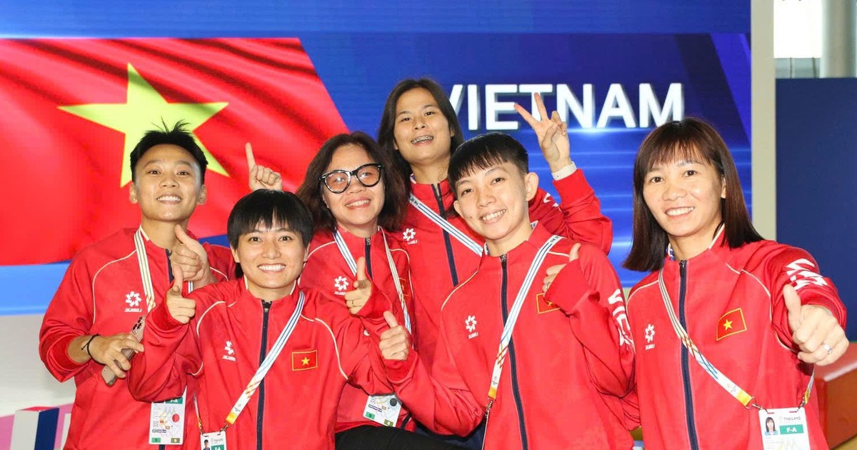 Futsal nữ Việt Nam không còn bị đói, ‘thần tài’ lại đến dự khán: Sẽ thắng trận ra quân hôm nay?