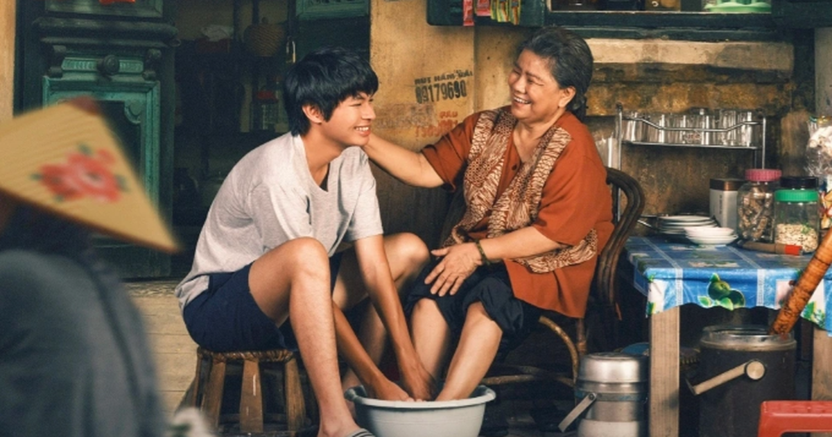 Đạo diễn Hoàng Nam nói gì khi 'Thế hệ kỳ tích' gây tranh cãi?