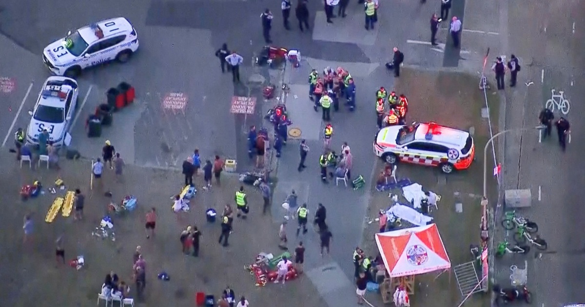 Vụ xả s&uacute;ng đẫm m&aacute;u tại Sydney nghi nhắm v&agrave;o người Do Th&aacute;i