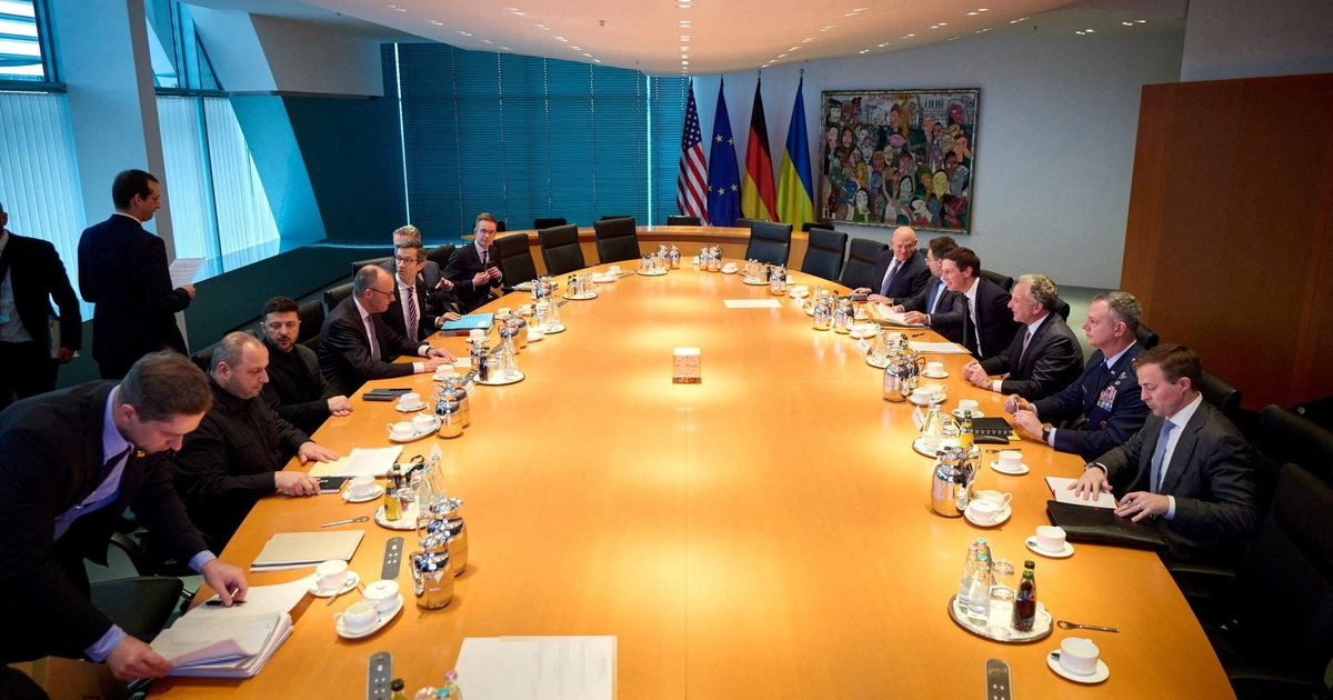 'Nhiều tiến triển' trong đ&agrave;m ph&aacute;n h&ograve;a b&igrave;nh Ukraine