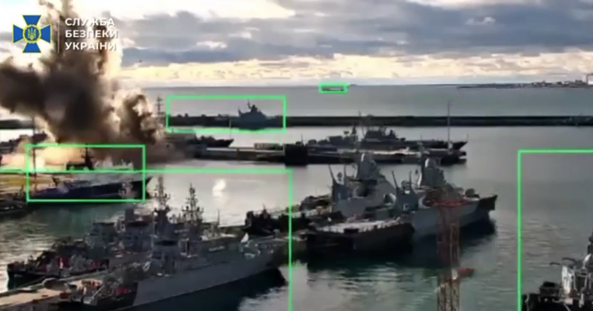 Ukraine tuy&ecirc;n bố đ&aacute;nh t&agrave;u ngầm Nga ở biển Đen bằng t&agrave;u ngầm kh&ocirc;ng người l&aacute;i