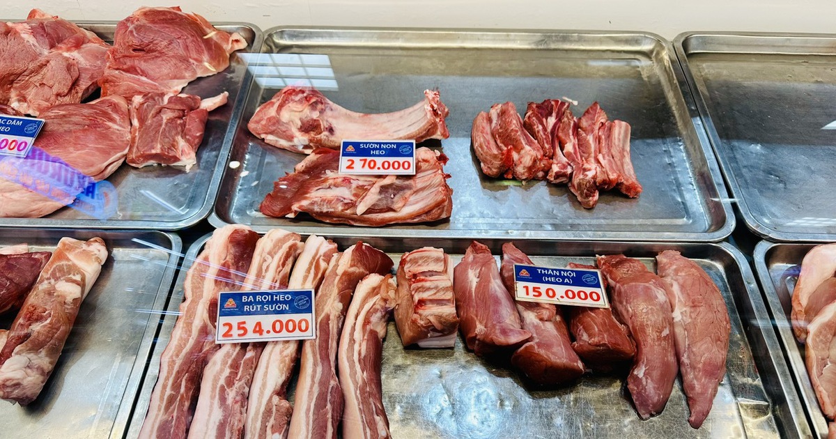 Giá heo hơi hôm nay 18.12.2025: Mỗi ngày một đỉnh mới