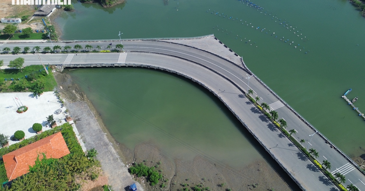 Từ tr&ecirc;n cao: Họng chờ tỉnh lộ 991 nối đường li&ecirc;n cảng C&aacute;i M&eacute;p - Thị Vải