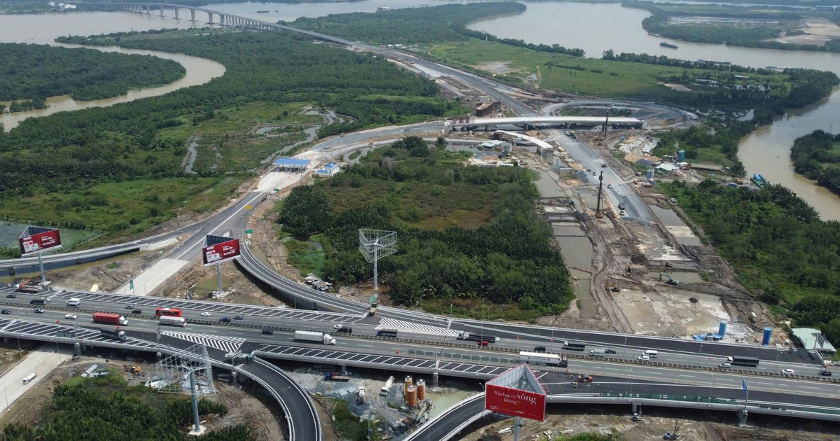 Đồng Nai đồng loạt khởi c&ocirc;ng, kh&aacute;nh th&agrave;nh 9 dự &aacute;n v&agrave;o s&aacute;ng mai 19.12