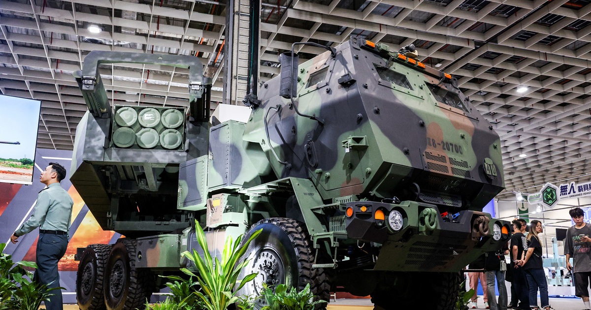 Mỹ x&uacute;c tiến b&aacute;n g&oacute;i vũ kh&iacute; lớn nhất cho Đ&agrave;i Loan, c&oacute; HIMARS