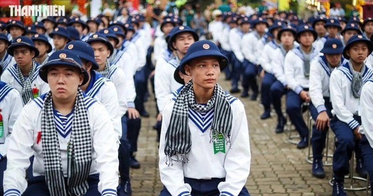 Bộ Quốc phòng giải thích tranh cãi việc tạm hoãn nhập ngũ giữa sinh viên và phường