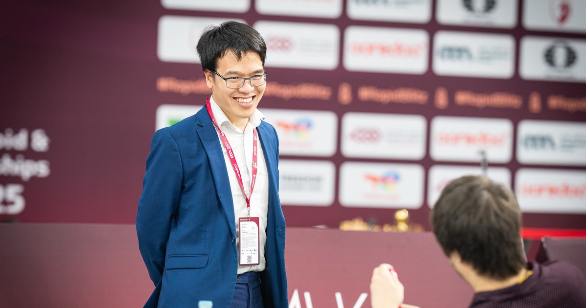 Kỳ thủ Lê Quang Liêm bất bại ở giải cờ vua nhanh, chớp thế giới 2025