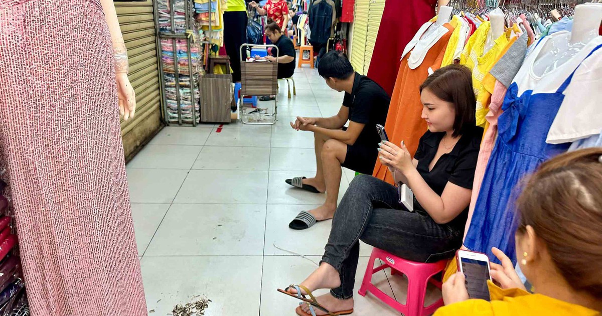 Hộ kinh doanh vừa rối vừa lo trước giờ G