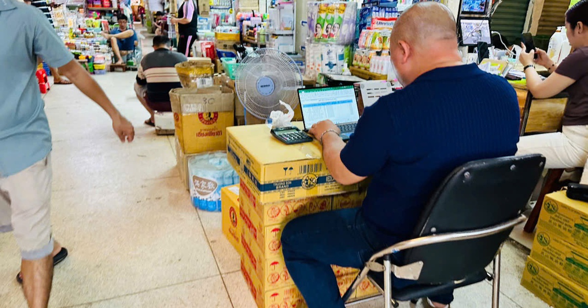 Ba bước xử lý hàng tồn kho cho hộ kinh doanh trước giờ G