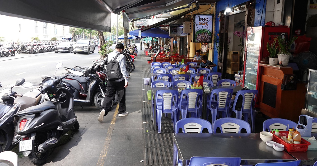 TP.HCM chờ sửa nghị định mới tiếp tục đề án thu phí vỉa hè