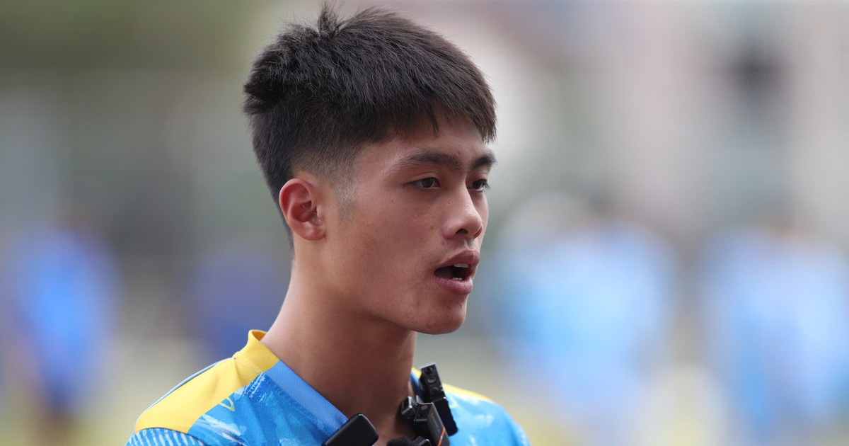 Quốc Việt tiết lộ tình huống ‘đấu tranh’ với trọng tài, cực tin U.23 Việt Nam sẽ thắng Malaysia