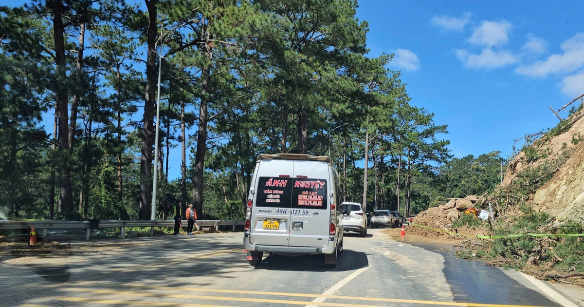 Thông đèo Prenn trên tuyến đường ra vào Đà Lạt sau gần 20 giờ tạm ngưng