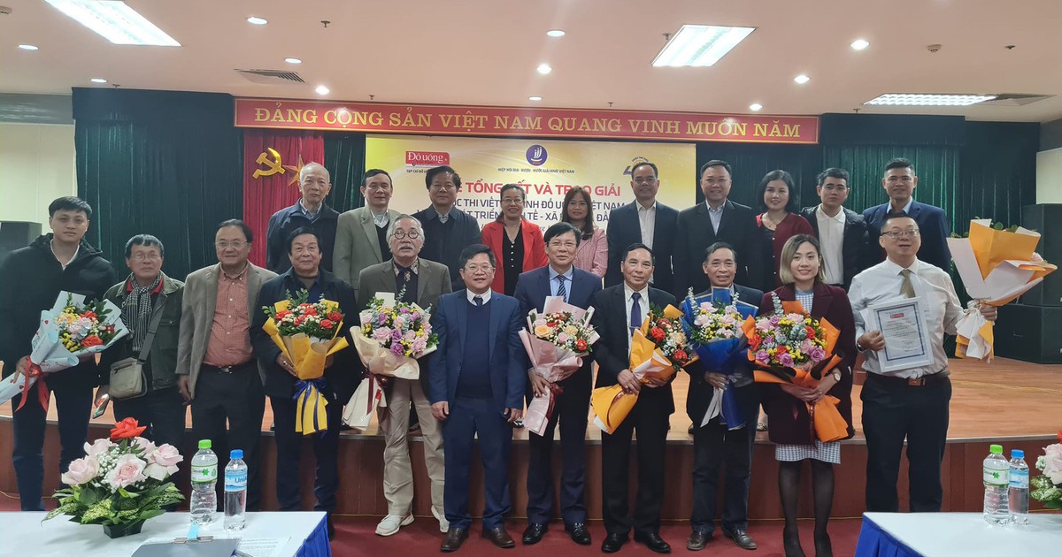 Thanh Ni&ecirc;n v&agrave; t&ocirc;i: Nhờ Thanh Ni&ecirc;n, t&ocirc;i dũng cảm truyền cảm hứng