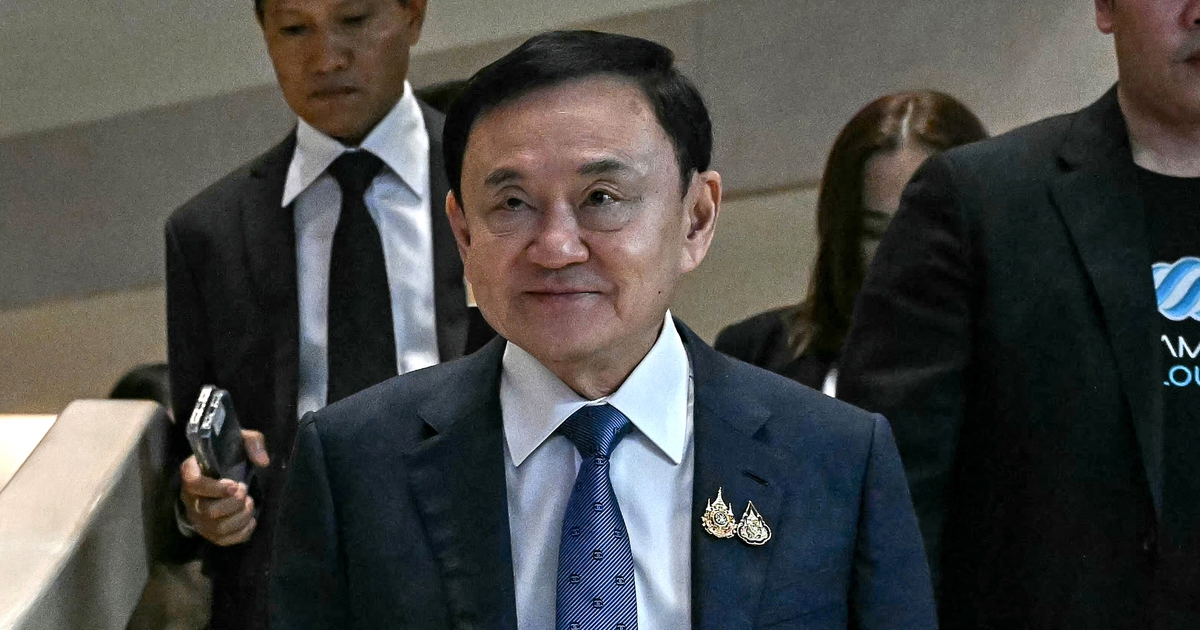 Th&aacute;i Lan cho ph&eacute;p &ocirc;ng Thaksin đến Brunei