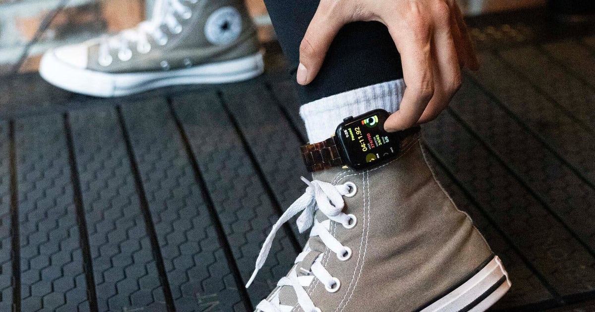 Có nên đeo Apple Watch ở mắt cá chân?