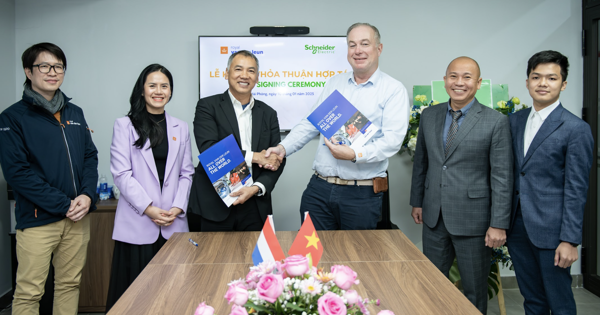 Schneider Electric và Van Der Leun hợp tác 'xanh hóa' ngành đóng tàu Schneider Electric và Van Der Leun hợp tác 'xanh hóa' ngành đóng tàu