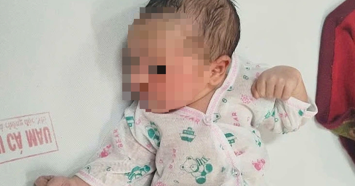 Cà Mau: Trẻ sơ sinh bị bỏ rơi trước nhà dân