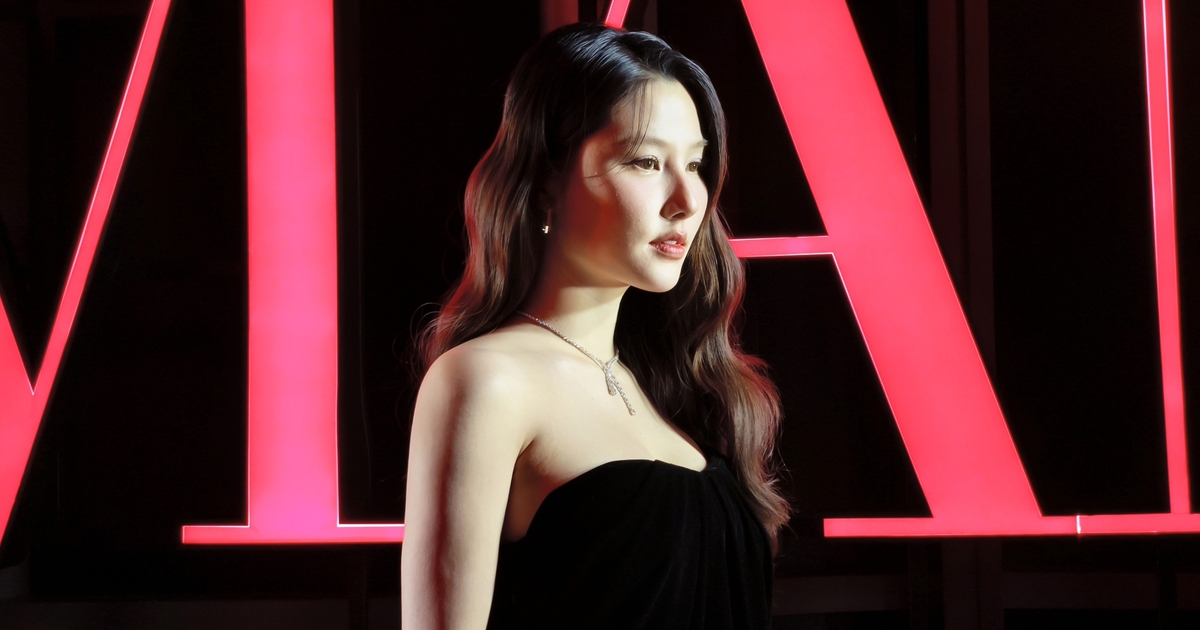 Vóc dáng của Diễm My 9X sau 2 tháng sinh con đầu lòng