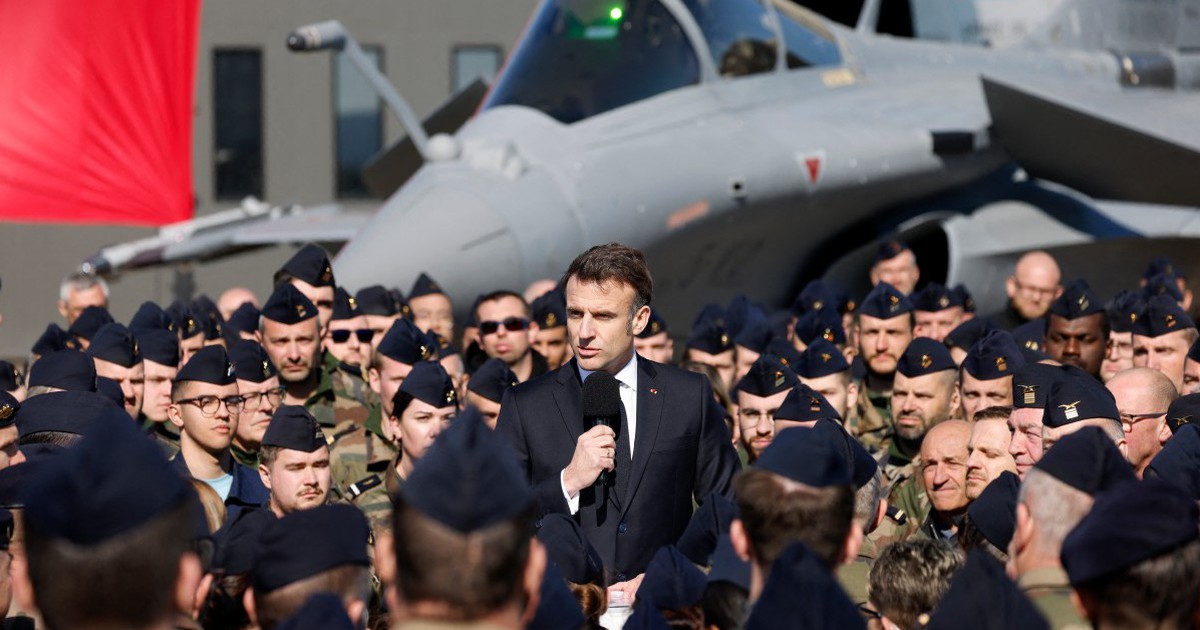 France upgrade the strategic nuclear base between the new situation