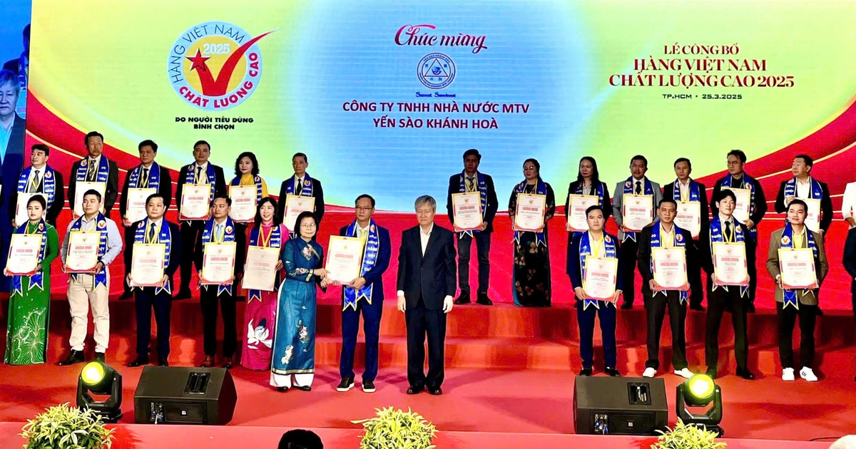 Yến sào Khánh Hòa - 16 năm liên tiếp nhận danh hiệu hàng VN chất lượng cao