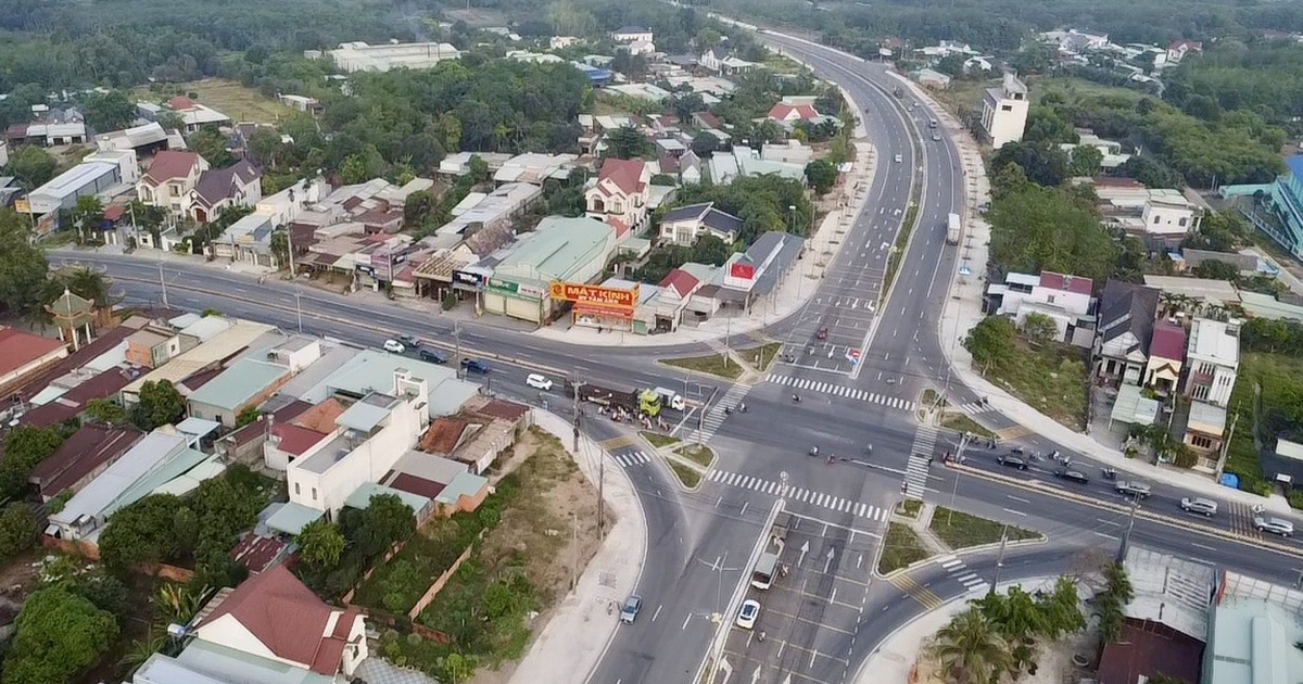 Các huyện, thành phố trực thuộc Bình Dương: H.Phú Giáo đầu mối giao thông kết nối vùng