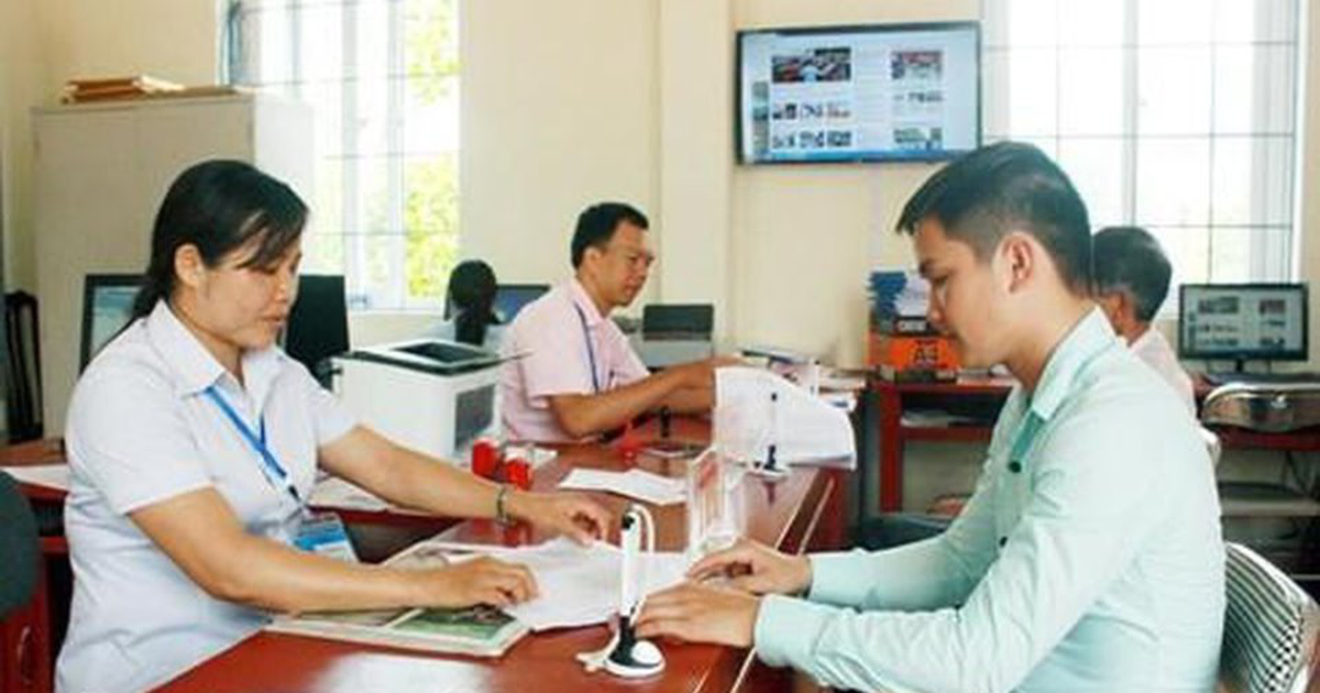 Xem xét tinh giản cán bộ, công chức cấp xã không đủ tiêu chuẩn