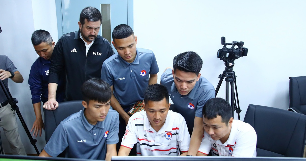 Bóng đá Việt Nam nâng cấp VAR: Giảng viên FIFA xuất hiện, nói điều bất ngờ