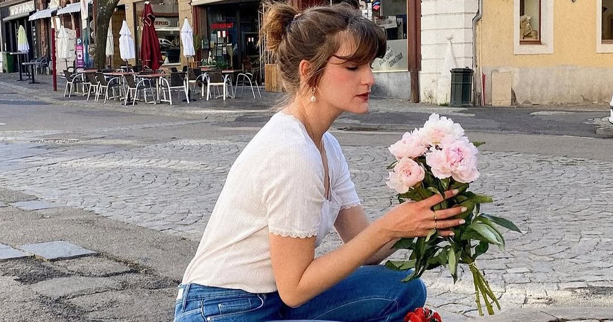Chân váy denim, quần jeans... cho mùa hè sành điệu và trang nhã